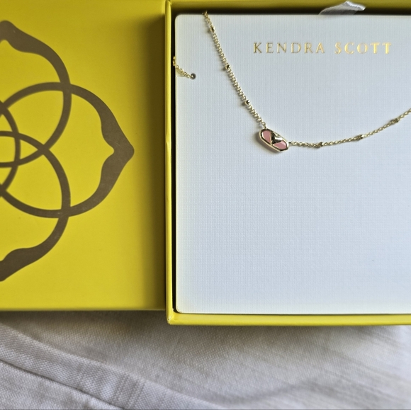 Kendra Scott Jewelry - Kendra Scott Heart Necklace